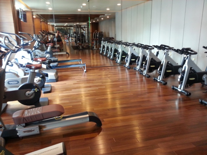 Healthy Hong Kong Siam Kempinski Bangkok Gym 20151114_095048